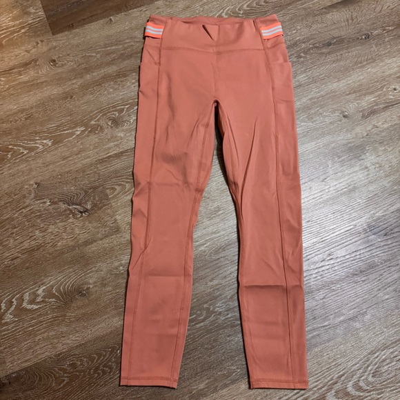 Fabletics Motion365® High-Waisted 7/8 Legging - Picture 5 of 8